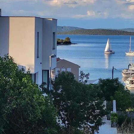 Sea Star Apartamento Žman